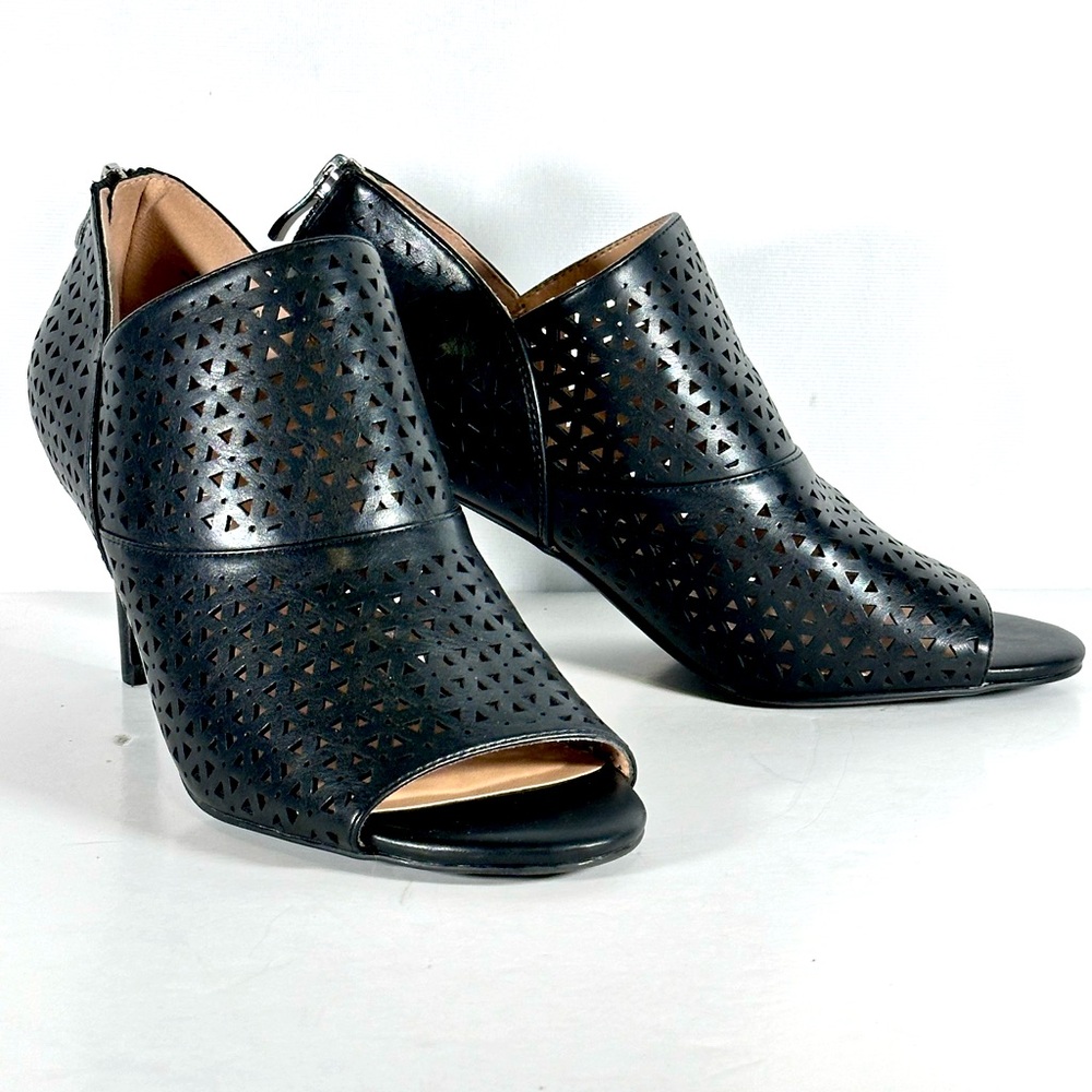 The Limited Lenra‎ Pumps Open Toe Stiletto Back Zip Witchy Sexy Goth Edgy Sz 8